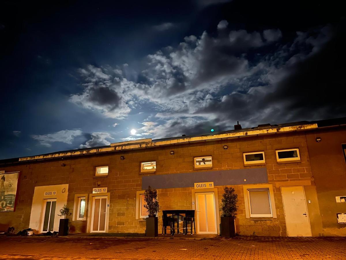 Gleis 12 , Kontaktloser 24-7-Check In, Barrierefrei ,Smart Tv, W-Lan, Parkplatz Kostenlos Bückeburg Buitenkant foto
